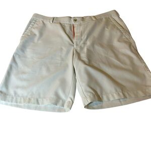 Peter Millar White Flat Front Wicking Performance Shorts